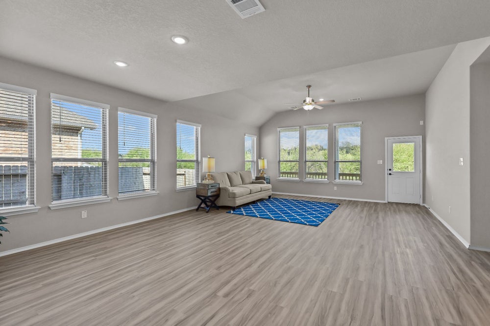 Cibolo, TX New Home.  - Slide 16