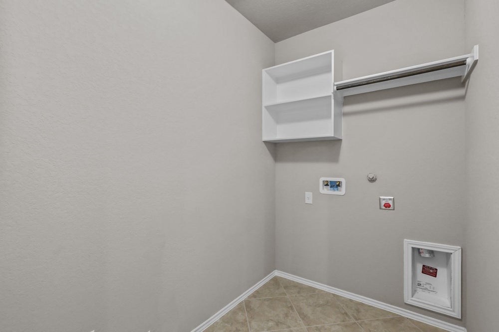 4br New Home in Cibolo, TX.  - Slide 28