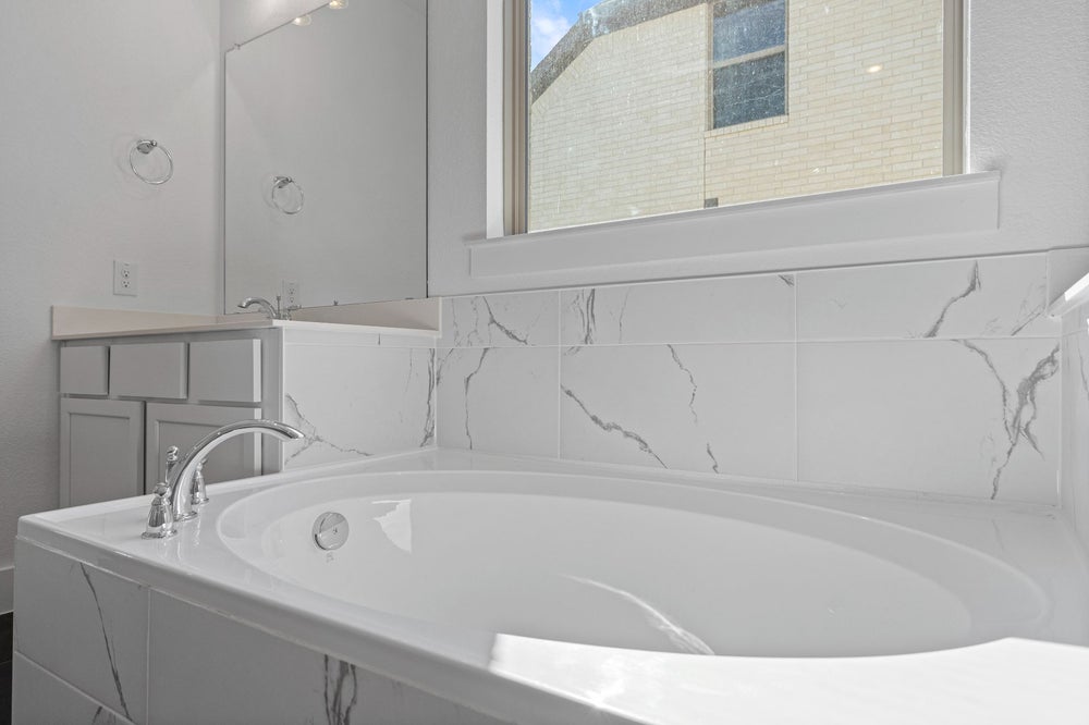 3,063sf New Home in Georgetown, TX.  - Slide 29